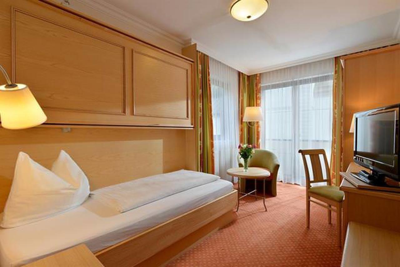 הארט אים זילרטל Ferienhotel Hoppet מראה חיצוני תמונה