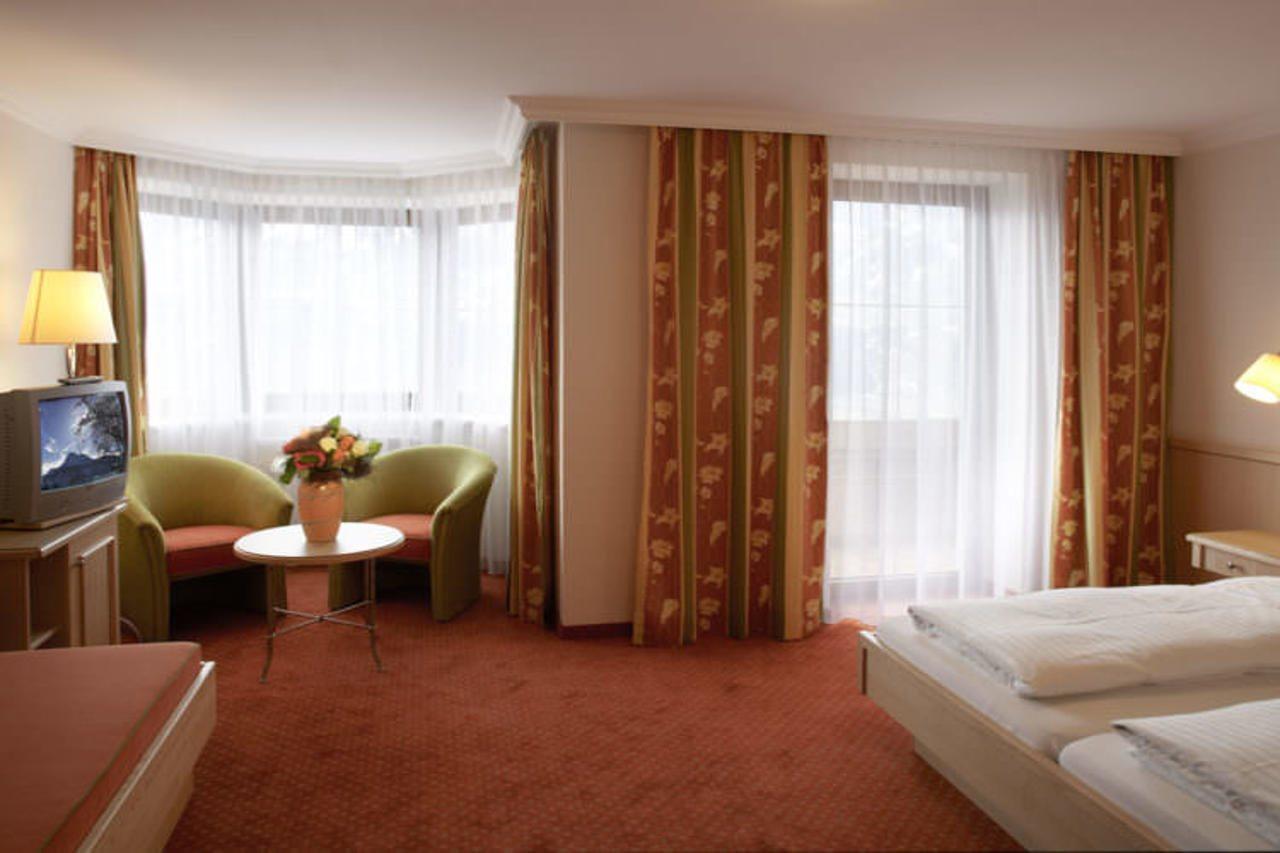 הארט אים זילרטל Ferienhotel Hoppet מראה חיצוני תמונה